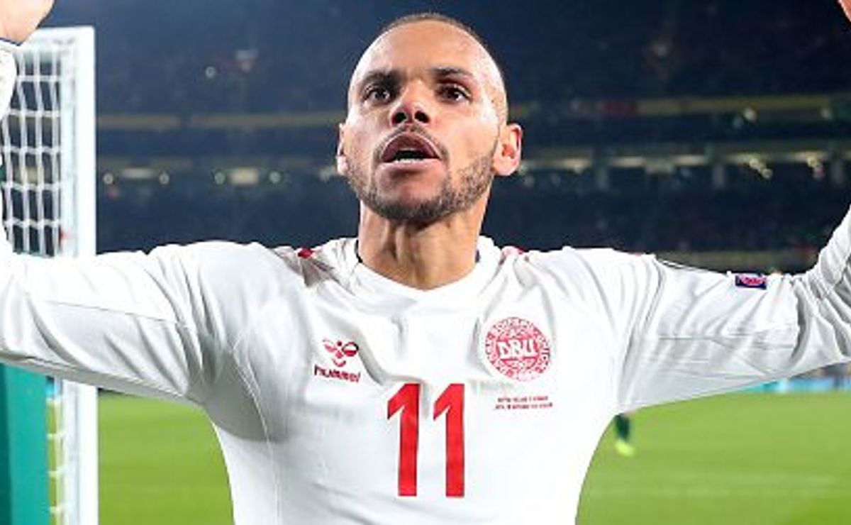 contratação de martin braithwaite pelo grêmio tem bastidores expostos: recusa ao olympiacos e salário baixo