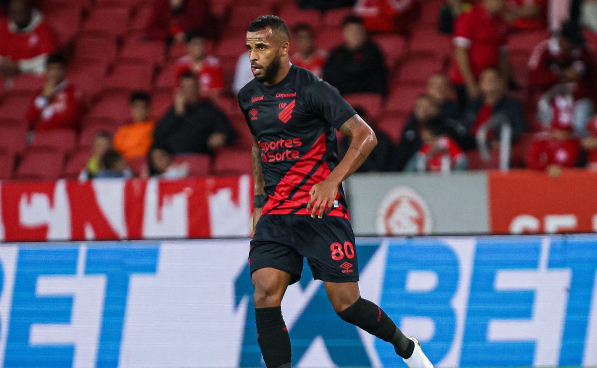 contrato até 2027: corinthians oficializa a contratação de alex santana