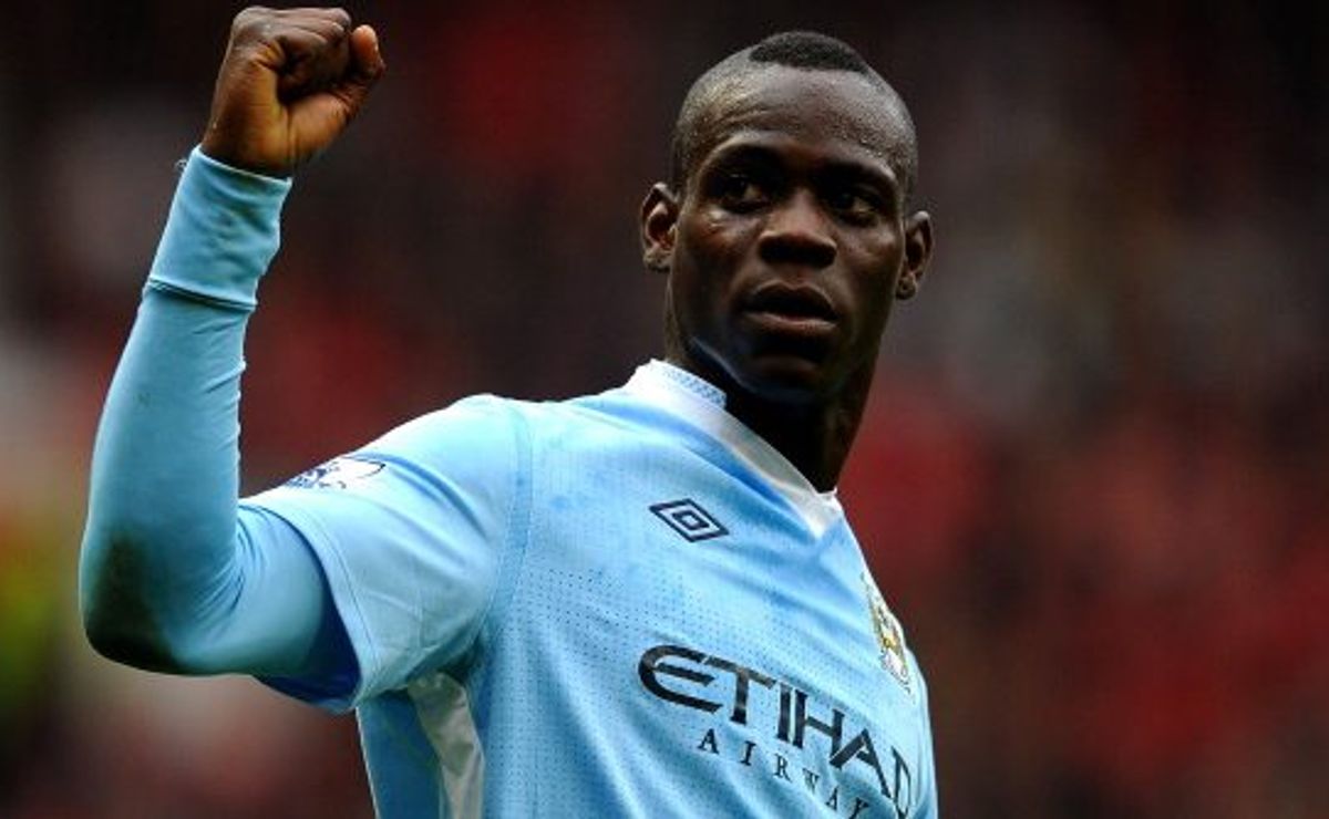 após desistir de mario balotelli, corinthians quer contratar emiliano gómez, diz imprensa uruguaia