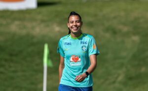 seleção brasileira: lauren destaca momento especial e comemora vaga entre suplentes para olimpíadas