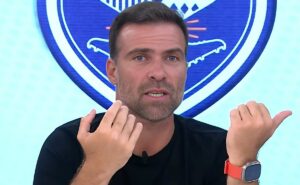 pilhado faz análise após gol anulado do cruzeiro e xinga arbitragem: "frouxo"