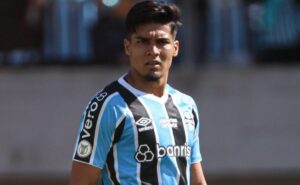 renato gaúcho detalha preocupação com arezo no grêmio: “perguntei se ele se garantia”