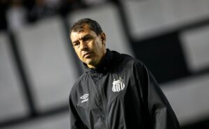 carille se inspira em vanderlei luxemburgo e define novo método de treinos no santos