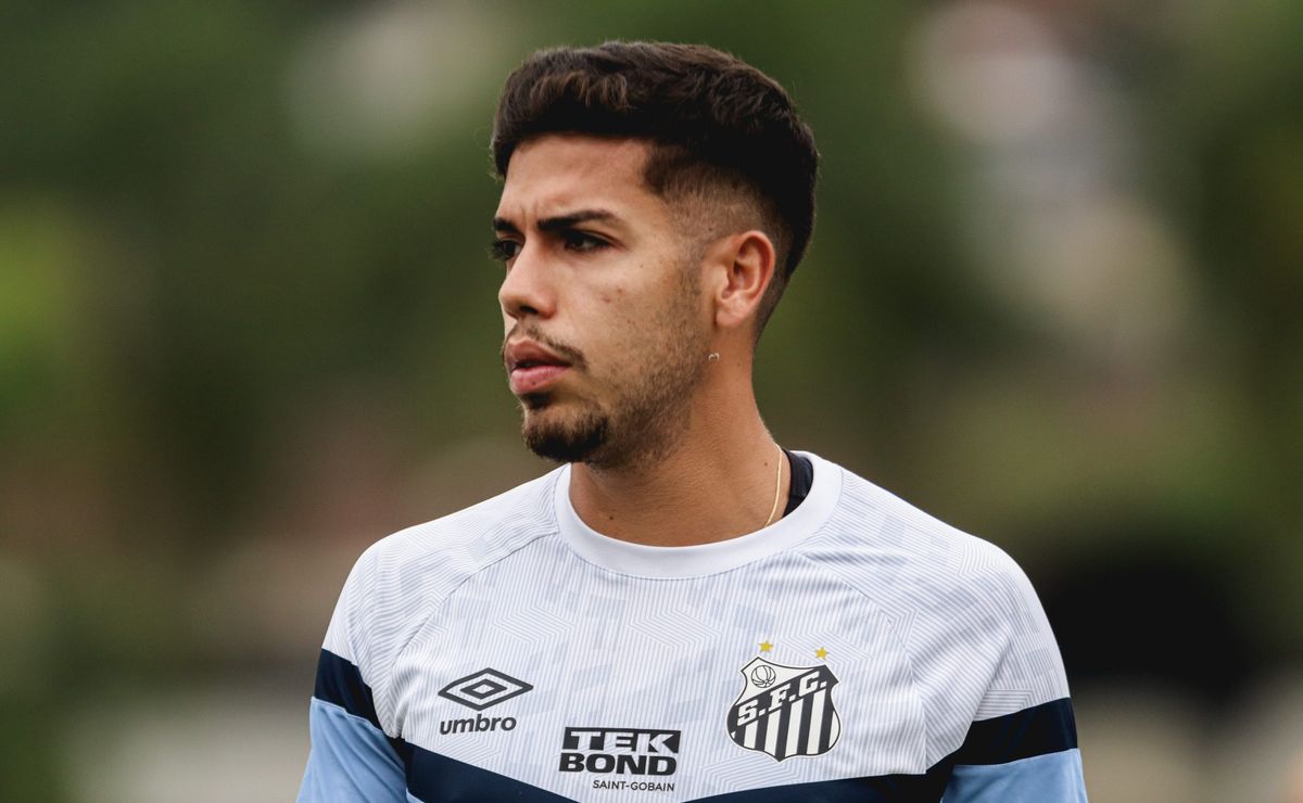 fluminense acerta retorno de nonato, meia do santos, para sequência do ano