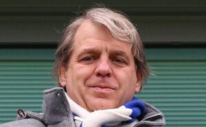 flamengo decide contratar atacante do chelsea e negocia com todd boehly, dono dos blues