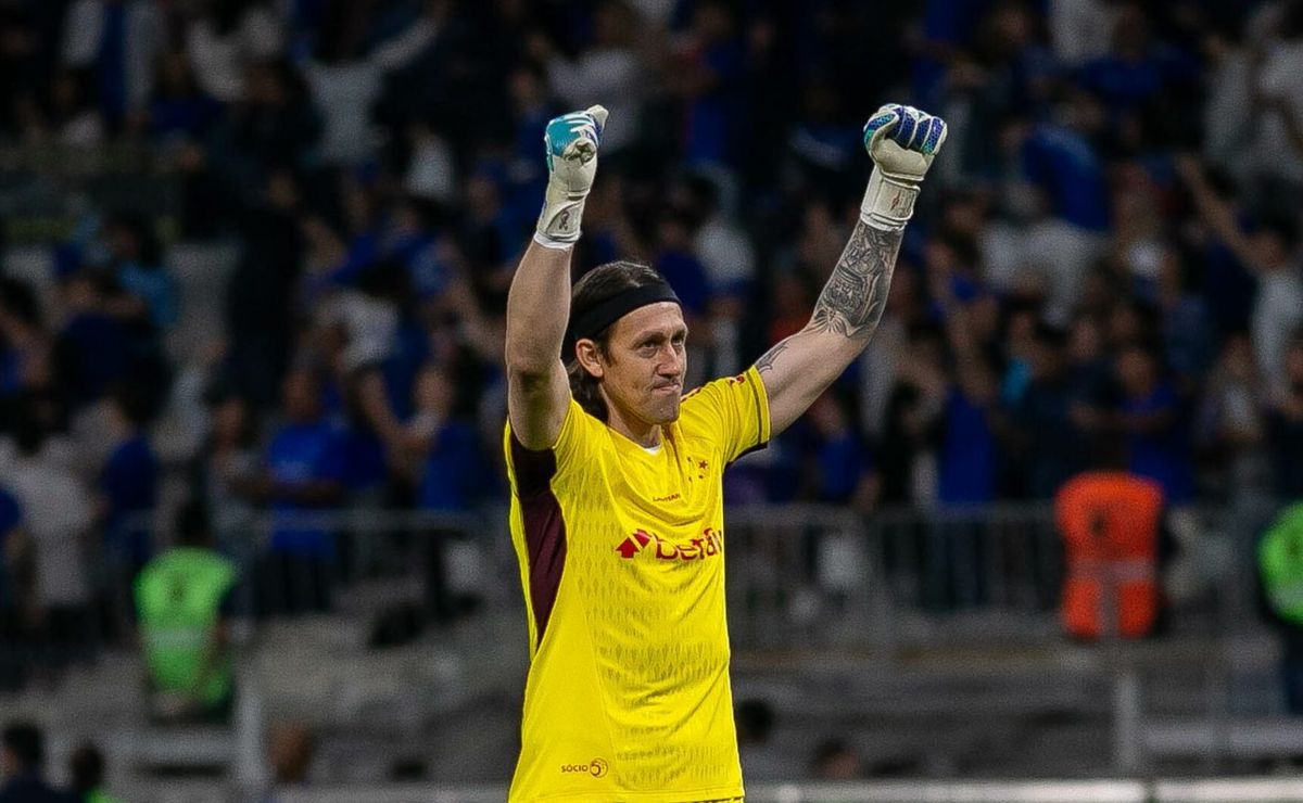 cássio faz diferença e cruzeiro supera o botafogo no engenhão