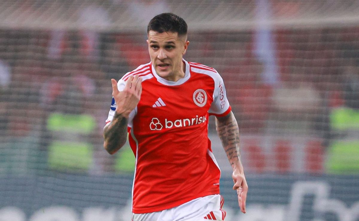 atacante do internacional pode virar 'pivô' da saída de bustos