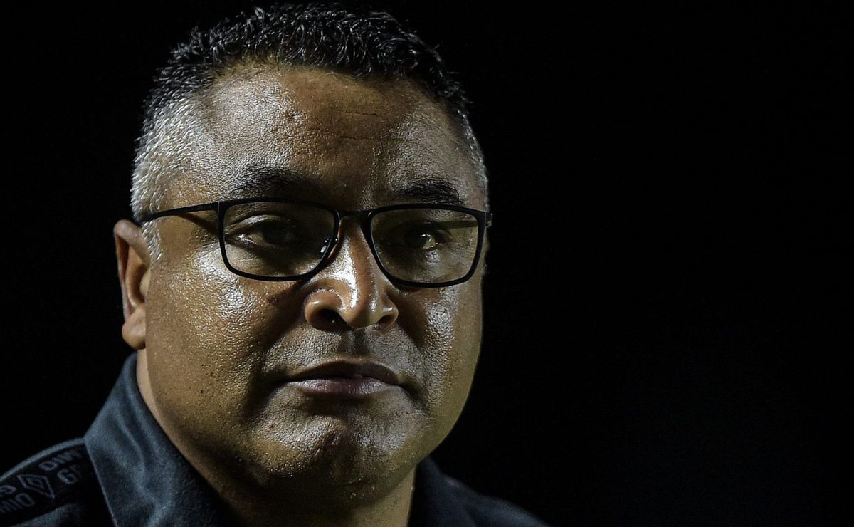 paulo caleffi faz críticas após roger machado acertar com arquirrival do grêmio