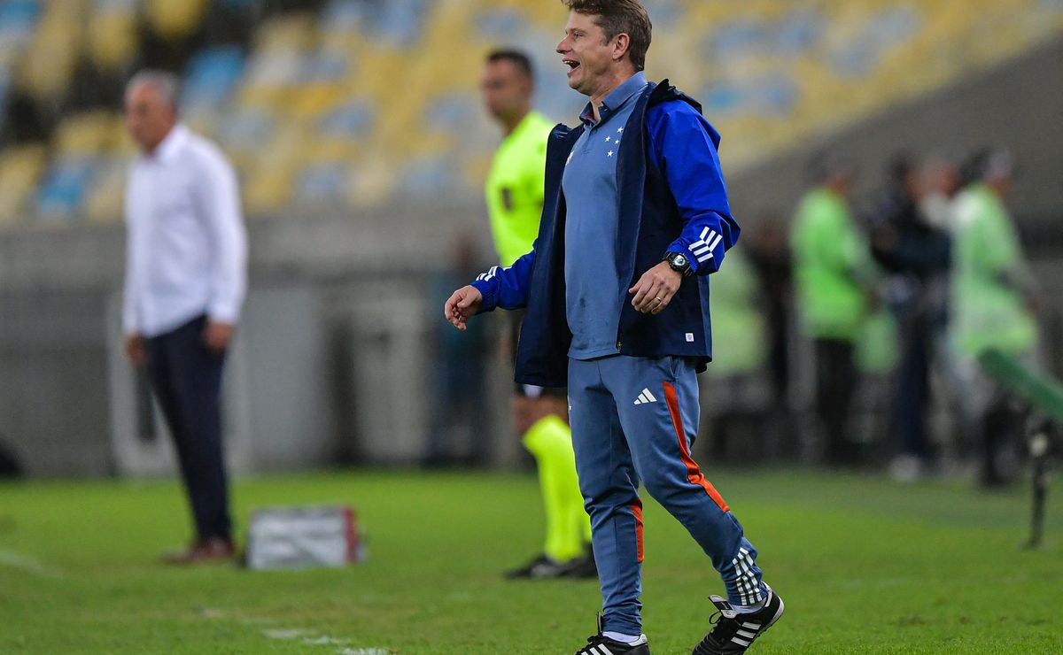 cruzeiro defende larga vantagem diante do criciúma em duelos diretos