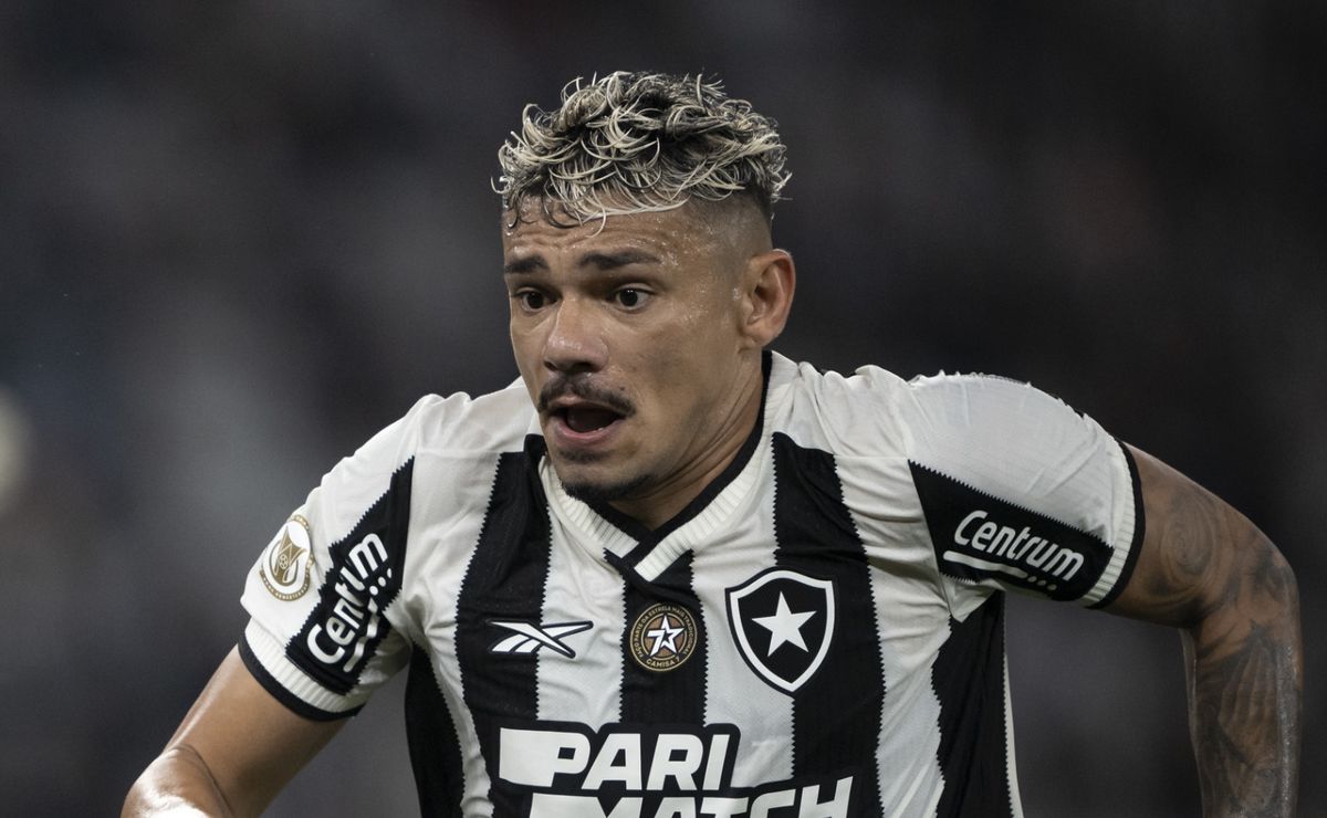 botafogo sem tiquinho aposta em júnior santos e eduardo como dupla de ataque