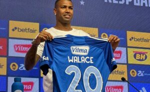 walace revela data que poderá estrear pelo cruzeiro