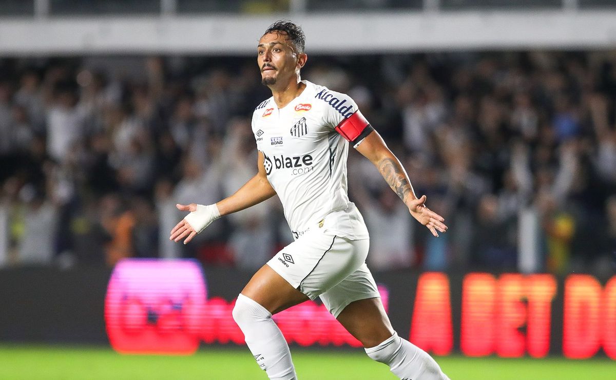 santos vence ituano com gol de pituca e assume a liderança; confira as notas