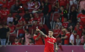 r$ 30 milhões: venda de bustos no internacional está próxima após recusa de renovação 