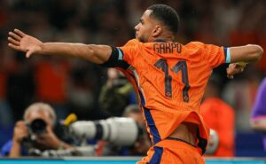 gakpo busca quebrar duas escritas históricas da holanda na euro