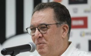 santos de marcelo teixeira define condição para vender joaquim ao botafogo; veja detalhes