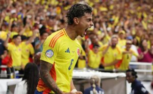 com gols de james e richard ríos, colômbia goleia o panamá e classifica se para semifinal da copa américa