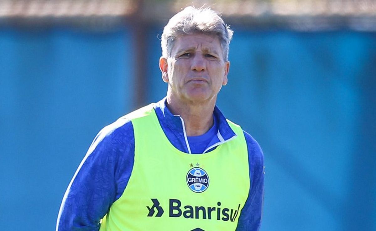 renato gaúcho é avisado que mais um defensor será afastado lesão no grêmio