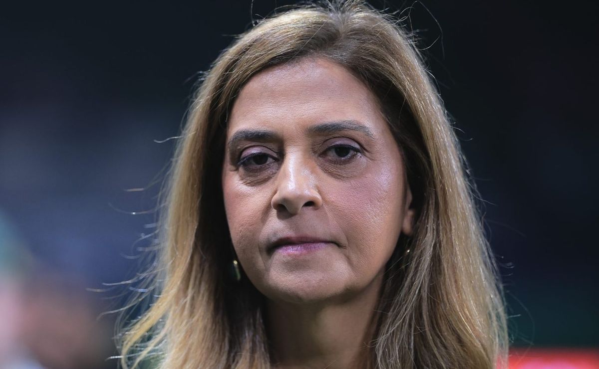 leila pereira, presidente do palmeiras, volta a criticar john textor, dono do botafogo: "um desrespeito"