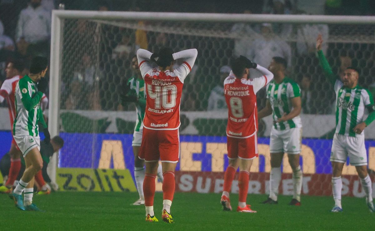 alan patrick e vitão jogam mal e internacional é eliminado da copa do brasil para juventude