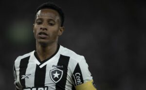 botafogo tem prazo curto para pagar dívida milionária por tchê tchê
