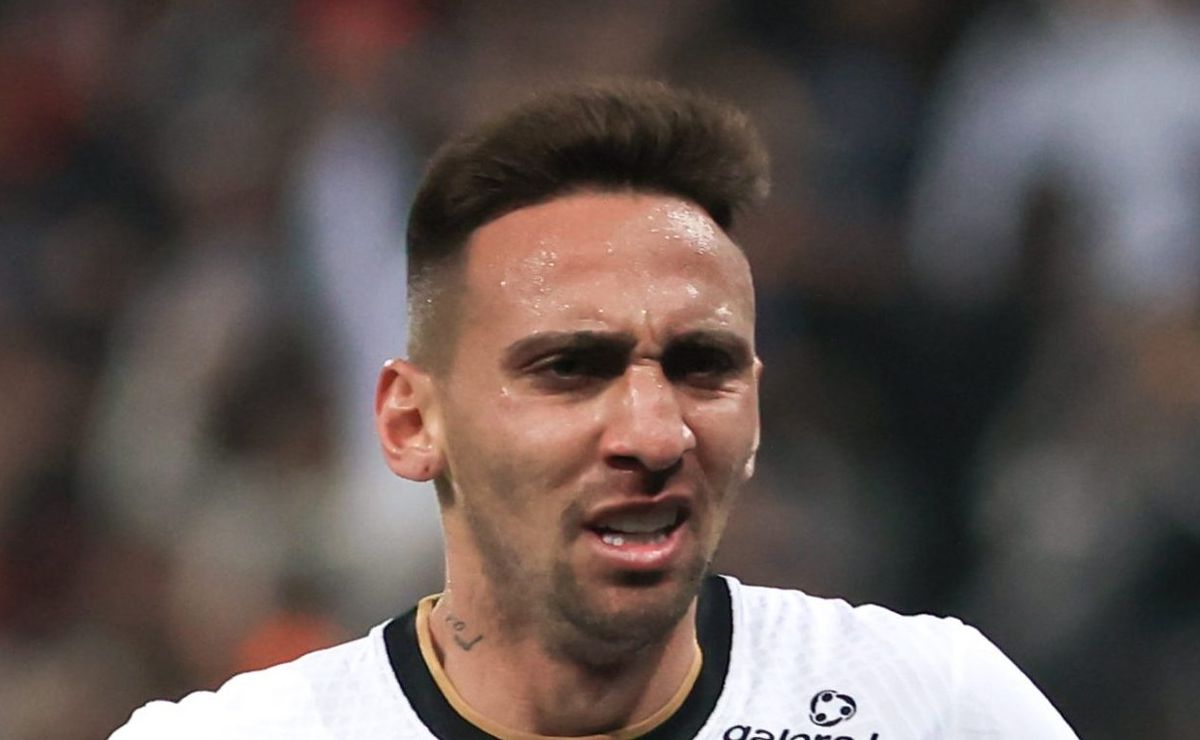 após pedir rescisão no corinthians, gustavo mosquito pode acertar com o santos
