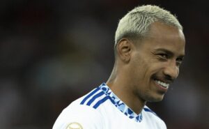 rafael sóbis aponta melhor jogador do brasileirão e escolhe matheus pereira do cruzeiro