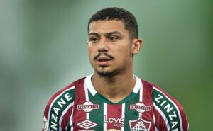 fluminense encaminha venda de andré para o fulham ing por valor recorde