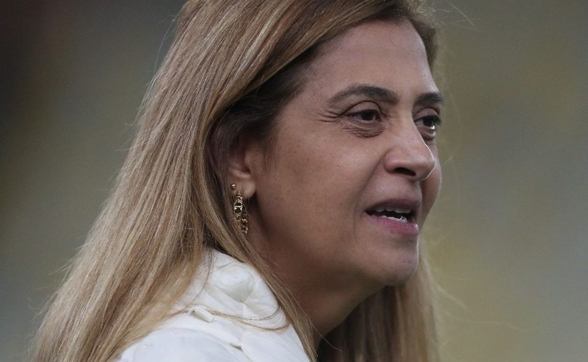 multas de r$ 612 milhões: palmeiras de leila pereira renova com joias da base