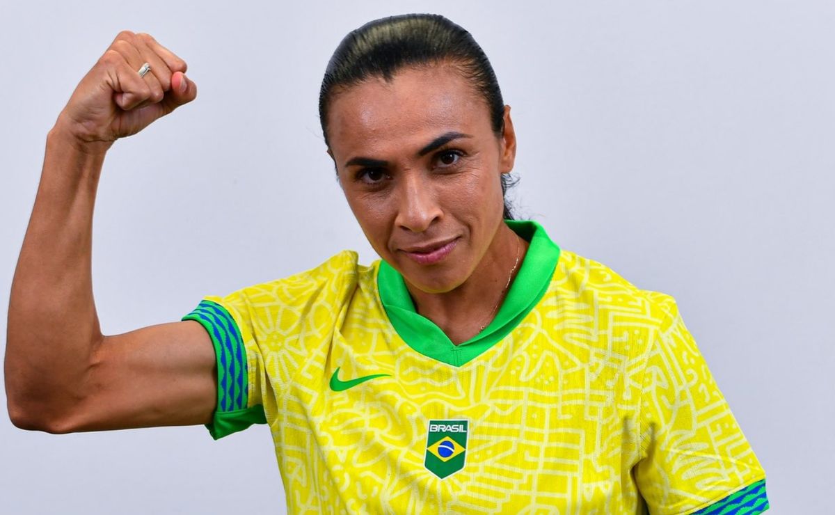 jogos olímpicos: em busca do ouro, seleção feminina apresenta novo uniforme para paris 2024 com mudanças