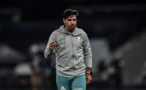 abel ferreira perde titular para o pegar cruzeiro e estêvão fica de fora 