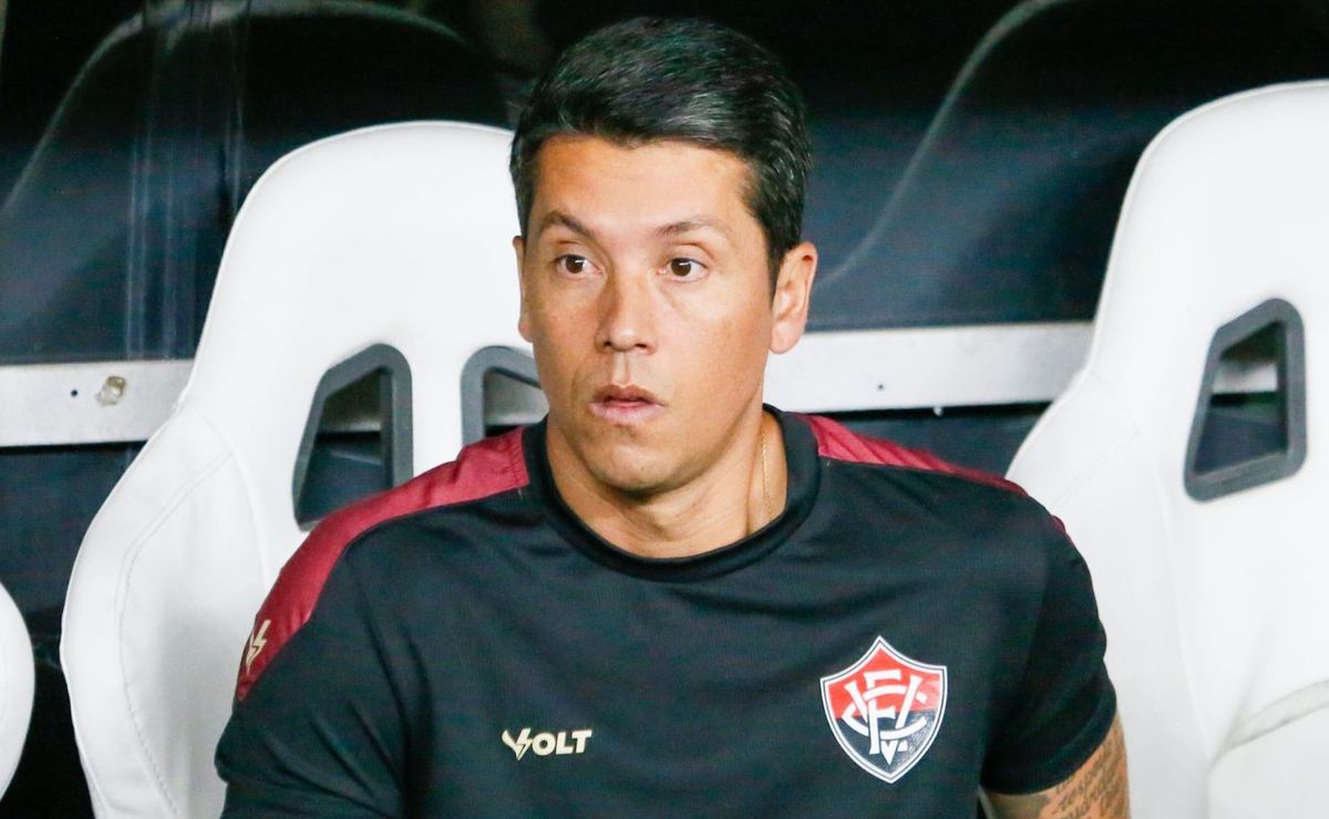 negociação é cancelada no cruzeiro após desistência e matheus davó não vai jogar com thiago carpini