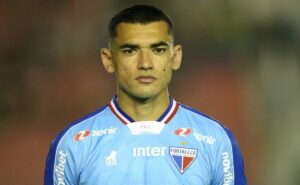 marcelo teixeira faz contato e vojvoda, do fortaleza, não quer liberar santos: "conto com ele"