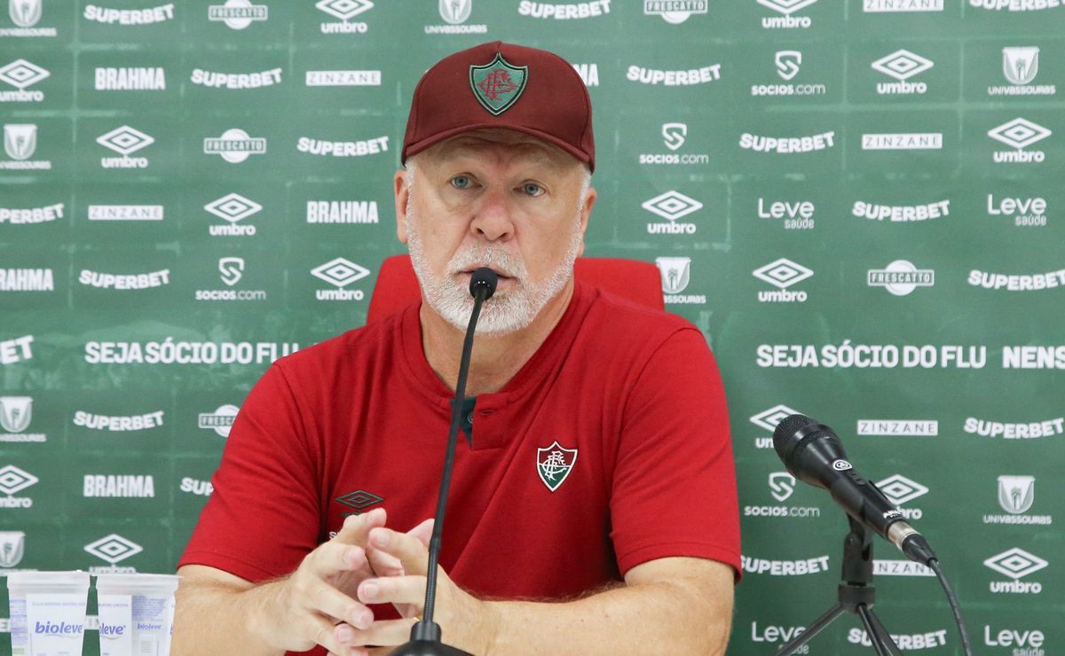 mano menezes revela motivo da melhora do fluminense: “transformação”