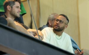 santos usa projeto neymar para fechar a maior contratação do ano e marcelo teixeira fica confiante