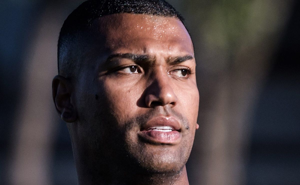 relacionado pela primeira vez no cruzeiro, walace vai reencontrar antigo rival e campeão olímpico