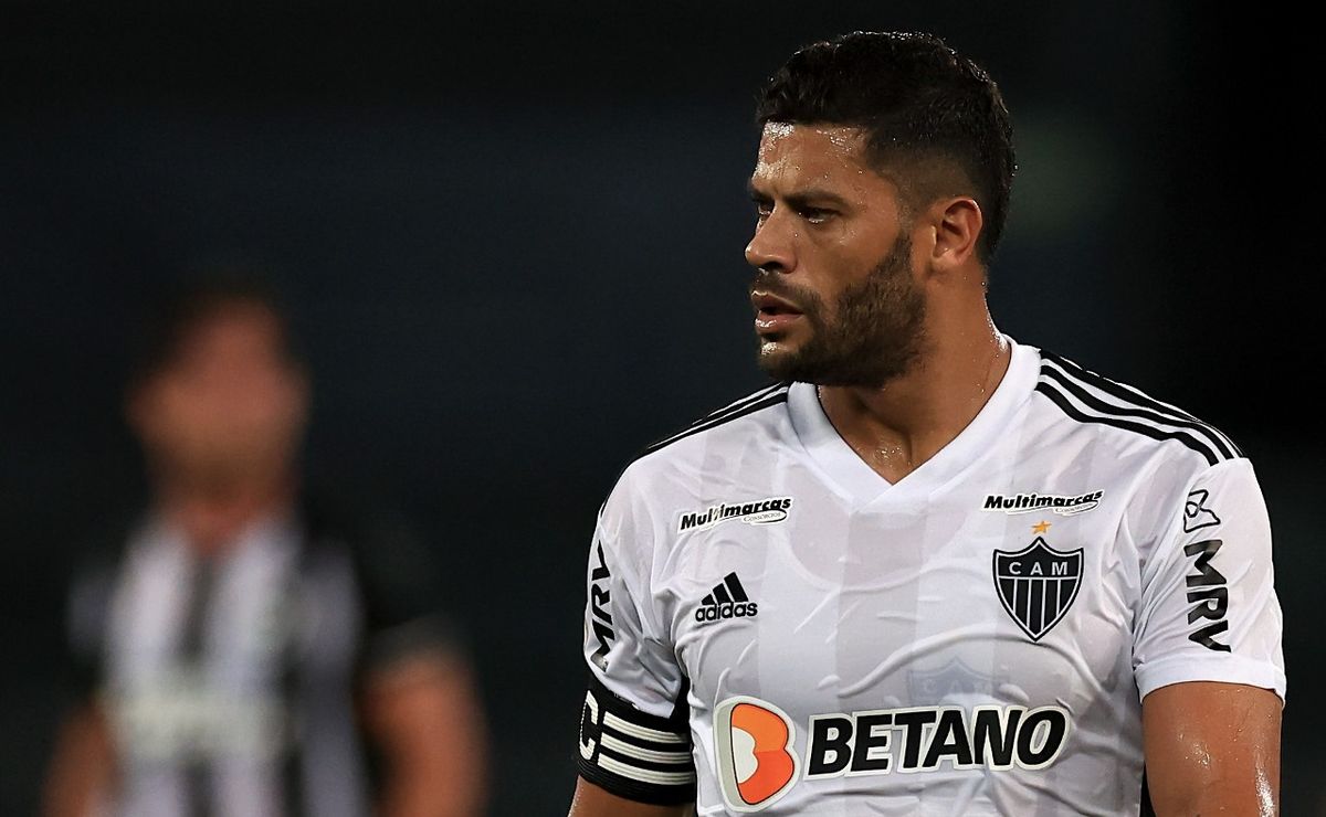 hulk revela motivo que o impediu de jogar no são paulo: ‘não quis pagar’