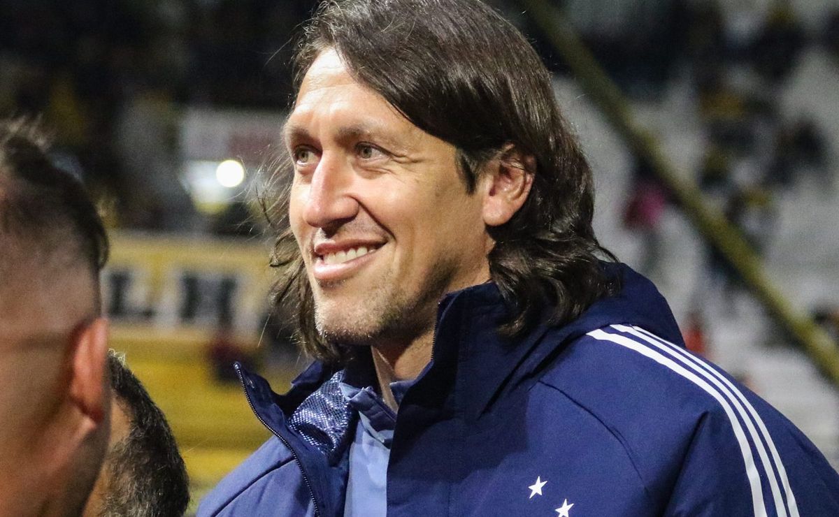 cássio tem situação exposta e notícias do cruzeiro dão conta que ele deve estrear sábado