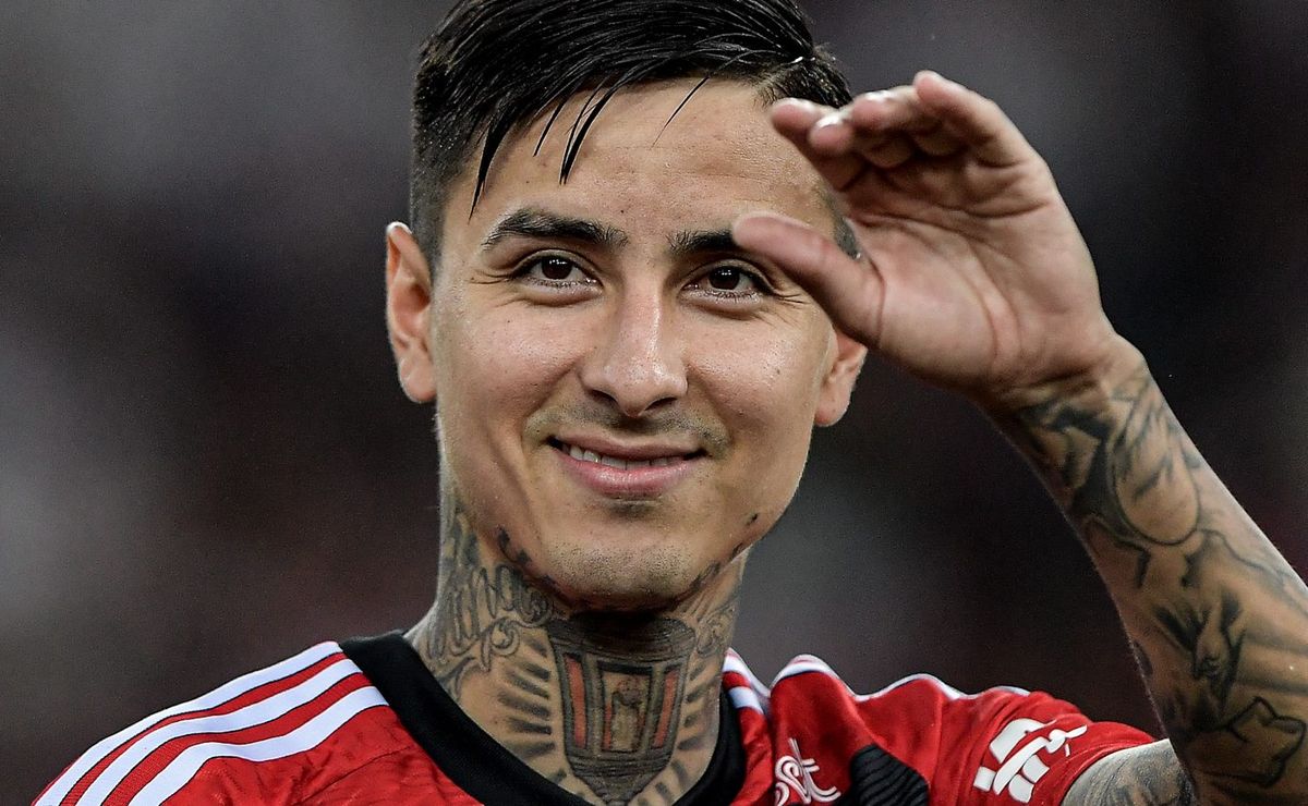 pulgar causa influência e tite barra seu ‘queridinho’ no flamengo contra o atlético/mg