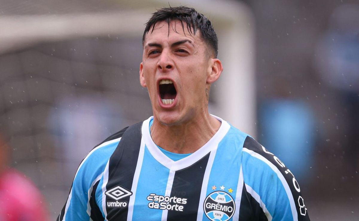 venda de pavón tem decisão tomada pelo grêmio após nove estrangeiros no elenco