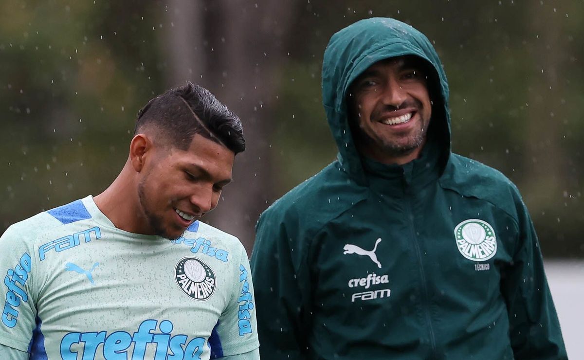 rony revela brincadeira no palmeiras sobre abel ferreira na seleção brasileira: “sou suspeito para falar”