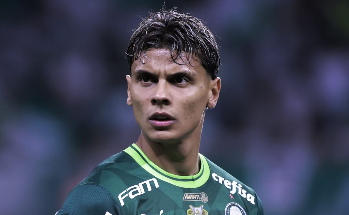 richard ríos retorna e fica à disposição de abel ferreira para próximo jogo do palmeiras