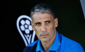 santos consulta vojvoda no fortaleza e tem interesse na contratação do meio campista lucas sasha