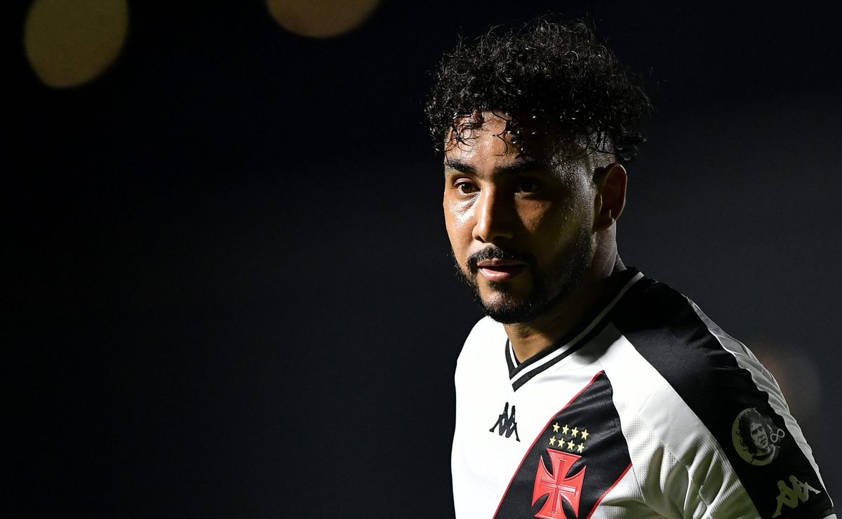 com payet e sem coutinho, vasco se prepara para enfrentar o atlético mg