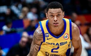 recuperado de lesão, yago santos está confirmado para a estreia do brasil no pré olímpico de basquete