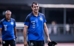 santos de fábio carille decide jogar, como mandante, apenas na vila belmiro