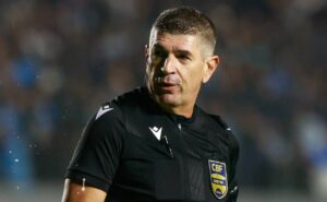 cbf toma decisão oficial e marcelo de lima henrique vai apitar corinthians x grêmio