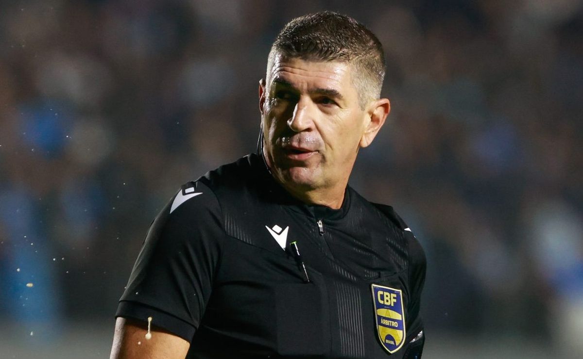 cbf toma decisão oficial e marcelo de lima henrique vai apitar corinthians x grêmio