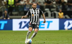 atlético mineiro usará camisa personalizada em apoio ao brasil nas olimpíadas; torcida reage