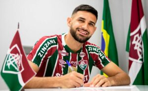 mano menezes define substituto de thiago santos na zaga do fluminense
