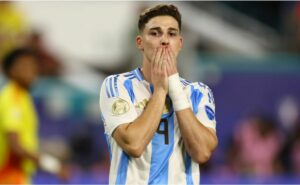 julián Álvarez rebate resposta de pep guardiola e se defende: "nunca disse nada de ruim"